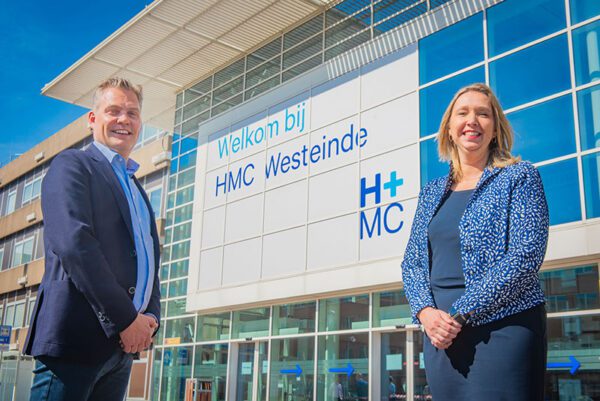 hmc_ondertekening_moeder_kindcentrum_21.jpg